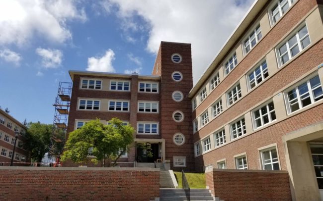 Aluminum windows for College of Holy Cross by Modern Glazing