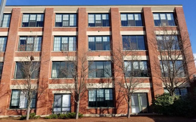 Example of the aluminum window construction done for Wakefield place by Modern Glazing