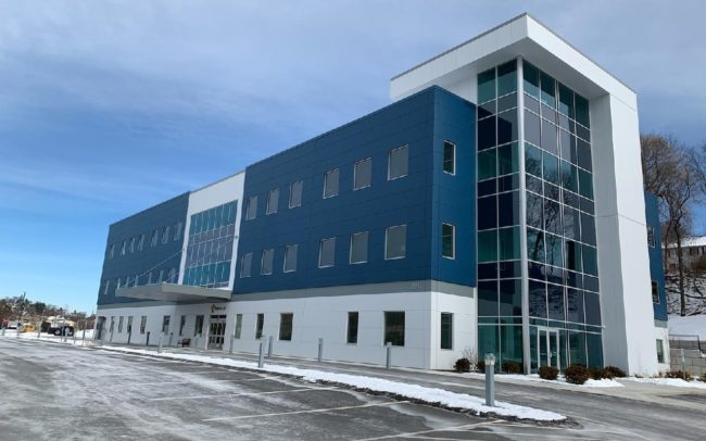 architectural glass company, commercial glass repair, modern glass, modern windows, commercial glazier - The Best Types of Commercial Windows in MA - Modern Glazing